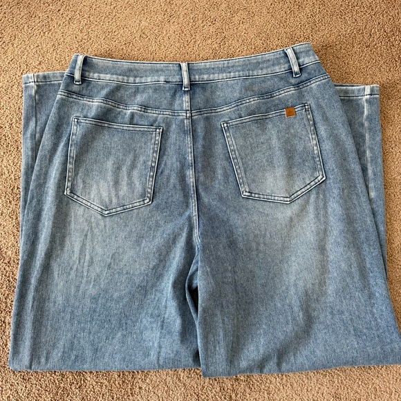 HALARA Women's Flare & Wide Leg Jeans - Light Blue - Picture 3 of 5